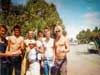 Réunion - AVEC ANDREW LESTER ,MITCH RAWLINS,SEAN VIRTUE ,TOBY ET BEN PLAYER VIENS DE SURFER LA GARE (ST BENOIT) bras casse pour ROMUALD